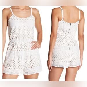 Alice + Olivia Cassia Sleeveless Eyelet Romper Shorts Embroidered Ivory Size 4